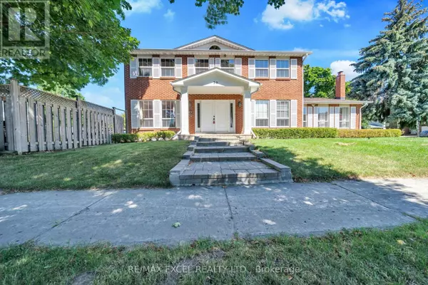 30 HARLINGTON ROAD, Toronto (banbury-don Mills), ON M3B3G8