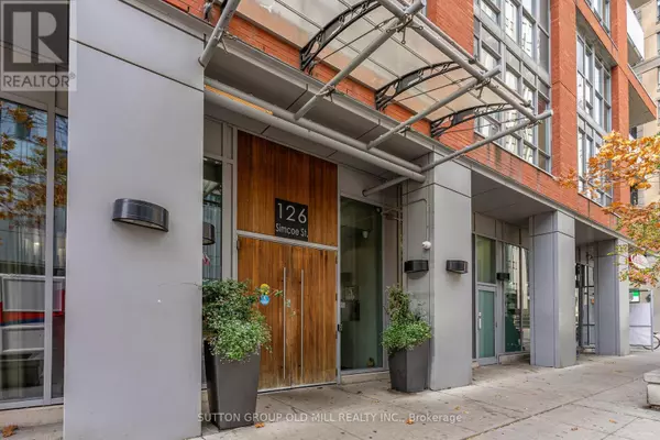 Toronto (waterfront Communities), ON M5H4E6,126 Simcoe ST #713