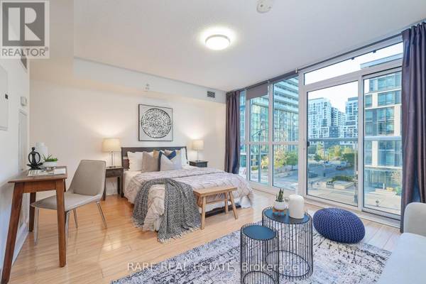 Toronto (waterfront Communities), ON M5V0J9,85 Queens Wharf RD #308