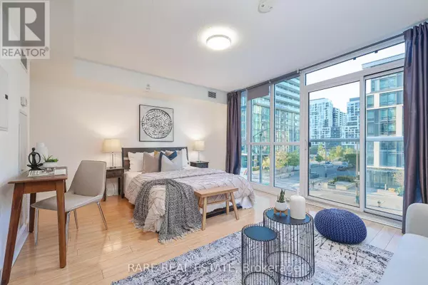 Toronto (waterfront Communities), ON M5V0J9,85 Queens Wharf RD #308