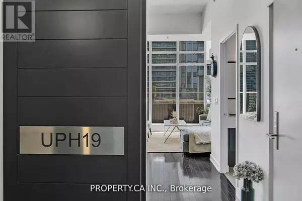 Toronto (waterfront Communities), ON M5V3H9,21 Nelson ST #UPH19