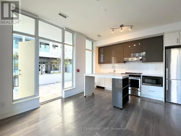 Toronto (don Valley Village), ON M2J5A7,180 Fairview Mall DR #107