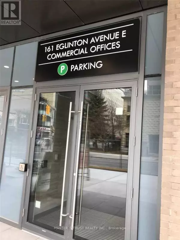 Toronto (mount Pleasant West), ON M4P1J5,161 Eglinton AVE East #207