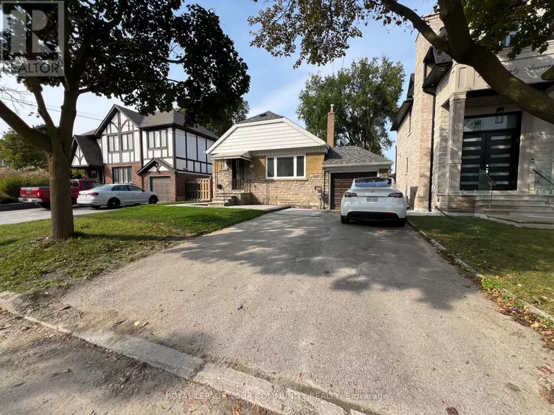 154 POYNTZ AVENUE, Toronto (lansing-westgate), ON M2N1J4