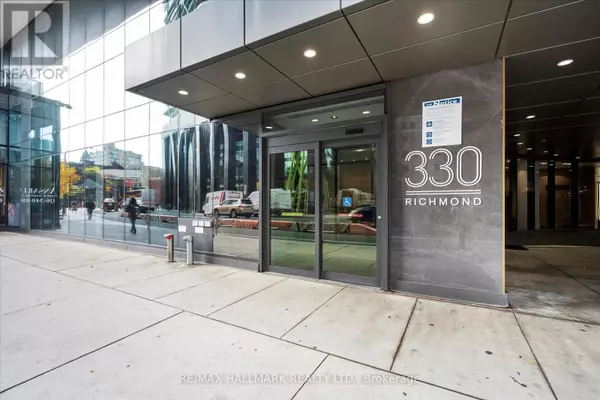 Toronto (waterfront Communities), ON M5V1X2,330 Richmond ST West #2207