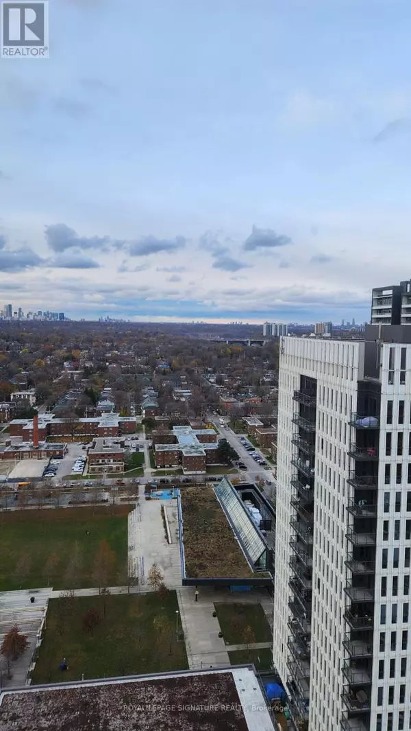 Toronto (regent Park), ON M5A3H6,55 Regent Park BLVD #2811