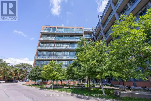 5 Hanna AVE #426, Toronto (niagara), ON M6K0B3