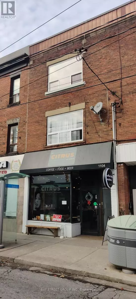 1104 COLLEGE STREET, Toronto (dufferin Grove), ON M6H1B3