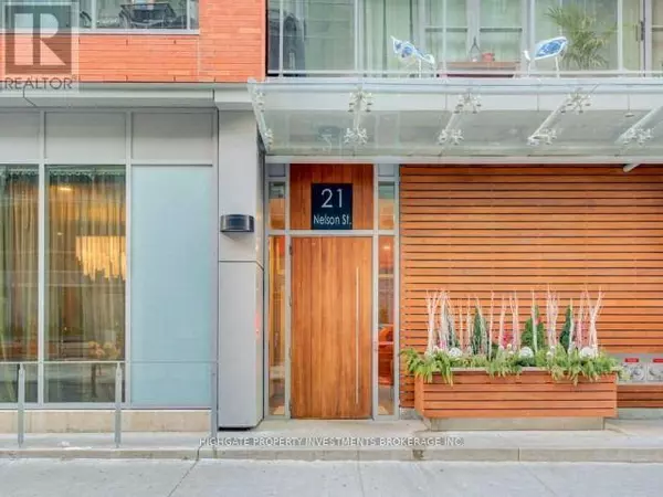 Toronto (waterfront Communities), ON M5V1T8,21 Nelson ST #212