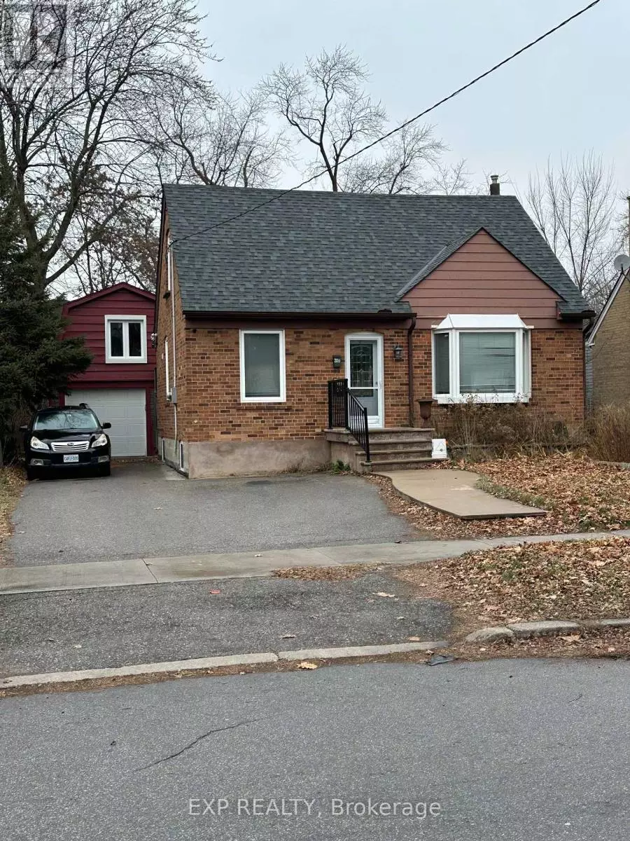 Toronto (newtonbrook West), ON M2M1L9,28 PLEASANT AVENUE
