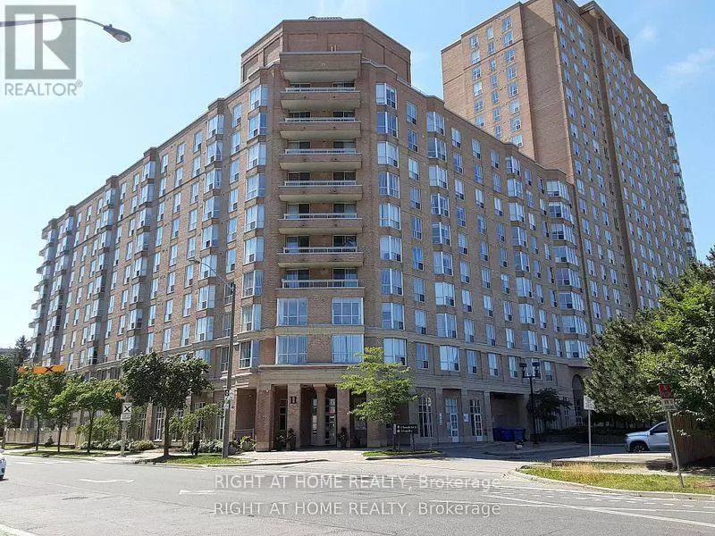 Toronto (thorncliffe Park), ON M4H1P3,11 Thorncliffe Pk DR #608