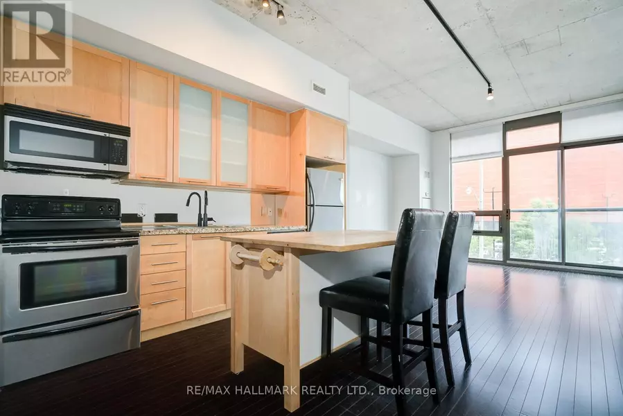 33 Mill ST #224, Toronto (waterfront Communities), ON M5A3R3