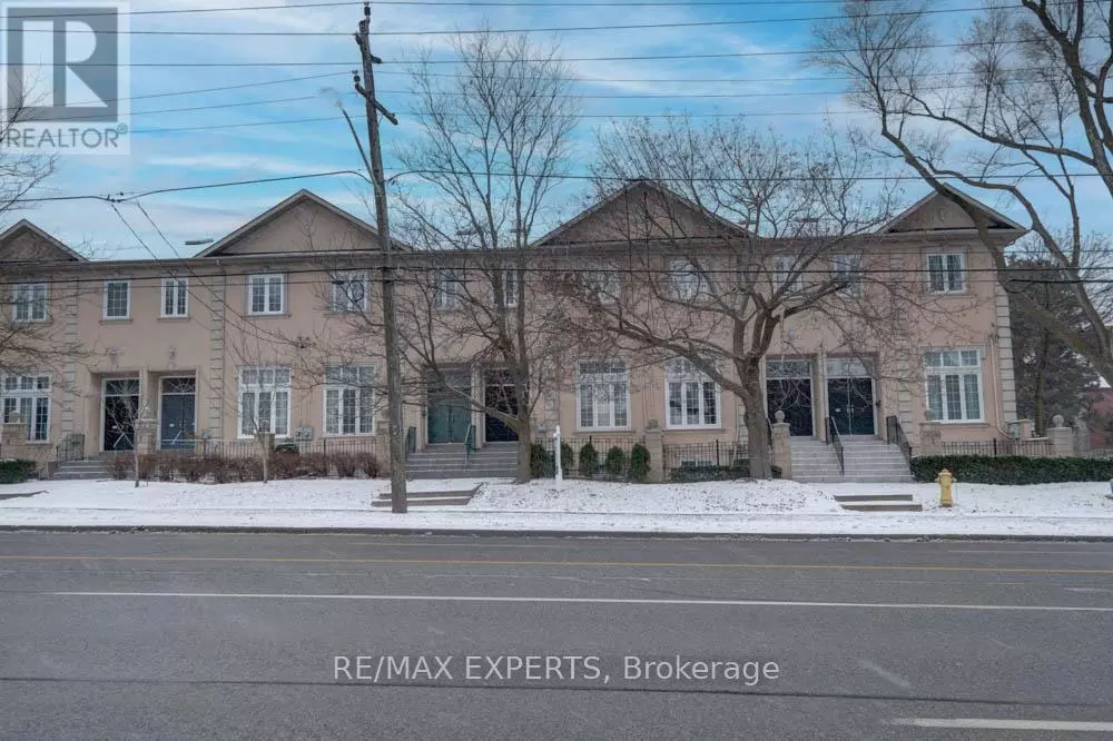 Toronto (willowdale East), ON M2M3R9,3348 Bayview AVE #P