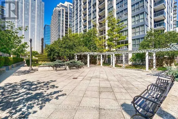 Toronto (willowdale East), ON M2N6S4,28 Hollywood AVE #1105