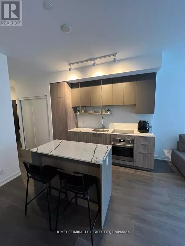 Toronto (willowdale East), ON M2N0L4,15 Holmes AVE #316