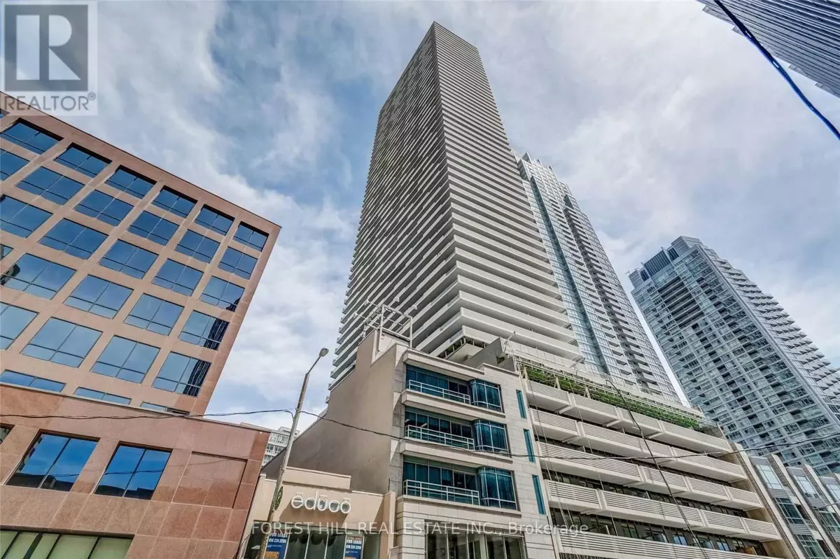 Toronto (mount Pleasant West), ON M4S2B4,2221 Yonge ST #4601