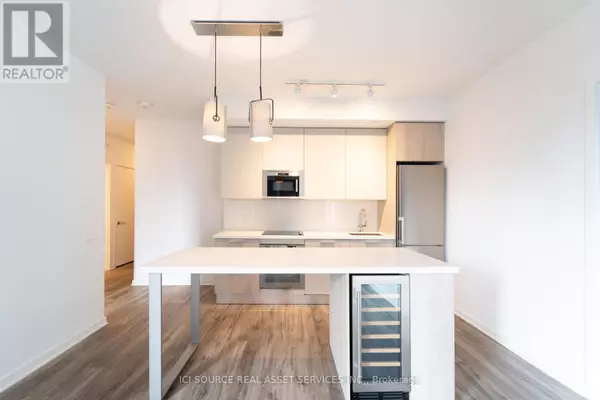 25 Selby ST #1201, Toronto (north St. James Town), ON M4Y0E6