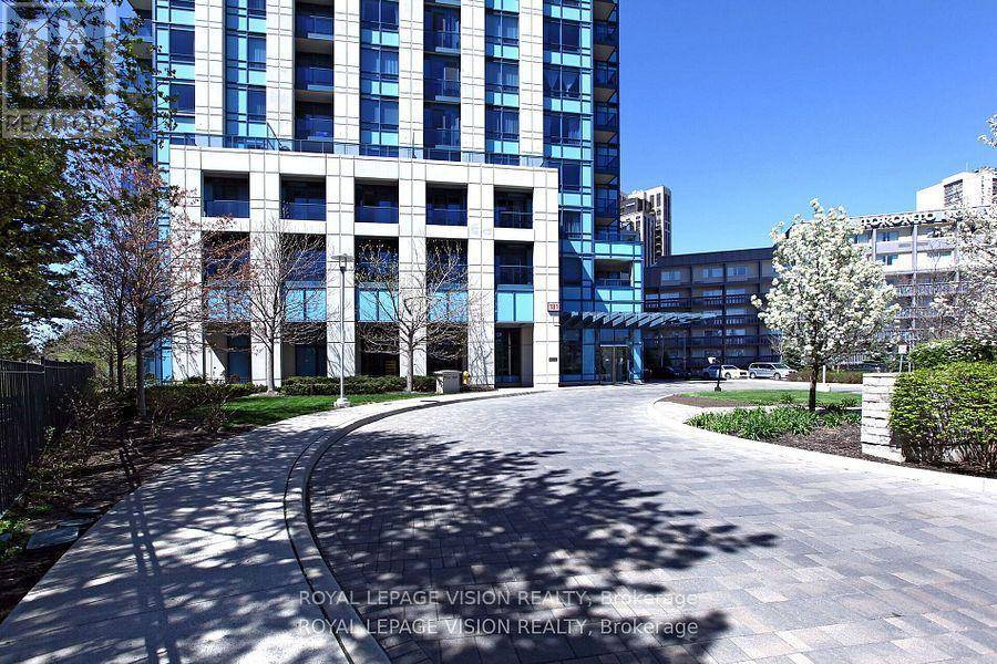 Toronto (banbury-don Mills), ON M3C0C6,181 Wynford DR #1906