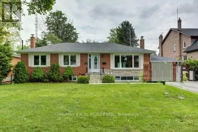 Toronto (newtonbrook East), ON M2M2G9,35 URBANDALE AVENUE