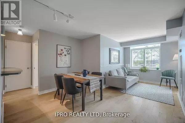 Toronto (waterfront Communities), ON M5A4R1,70 Mill ST #410