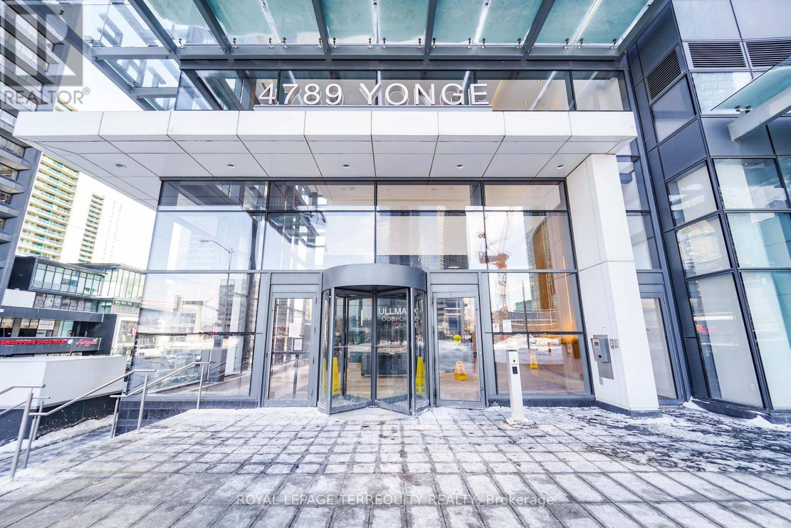 Toronto (willowdale East), ON M2N0G3,4789 Yonge ST #719/720