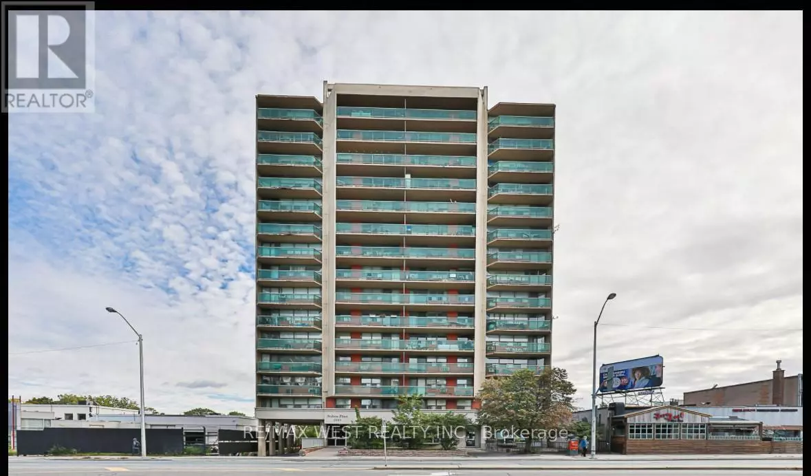 Toronto (newtonbrook East), ON M2M3V8,5949 Yonge ST #902