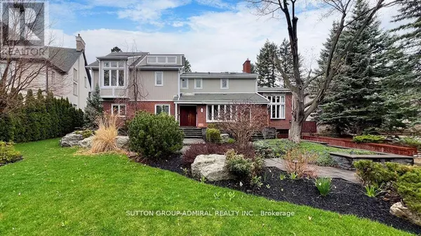 8 MEAD COURT, Toronto (st. Andrew-windfields), ON M2L2A6