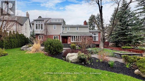 8 MEAD COURT, Toronto (st. Andrew-windfields), ON M2L2A6