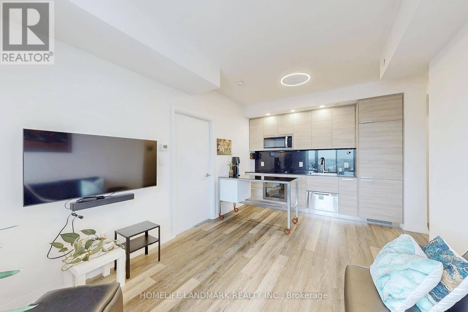 75 Canterbury PL #1211, Toronto (willowdale West), ON M2N0L2