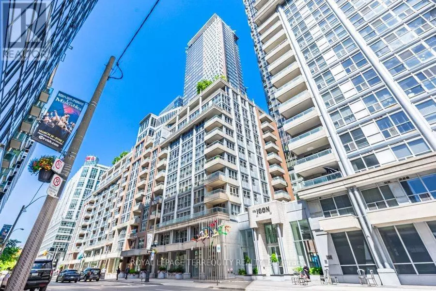 Toronto (waterfront Communities), ON M5V3P5,270 Wellington ST West #622