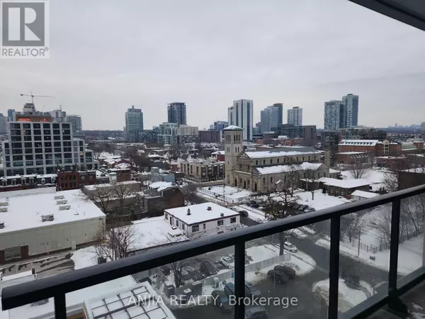 Toronto (moss Park), ON M5A3A6,50 Power ST #925