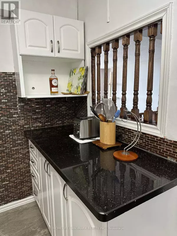 Toronto (parkwoods-donalda), ON M3A2A2,1360 York Mills RD #809