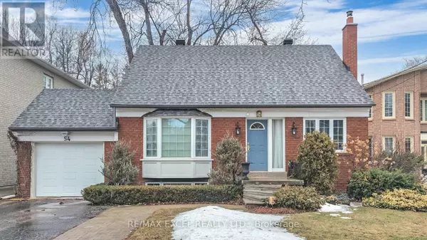 54 CENTRE AVENUE, Toronto (newtonbrook East), ON M2M2L5