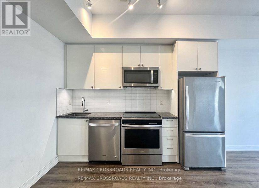 Toronto (bayview Village), ON M2K0G4,621 Sheppard AVE East #739
