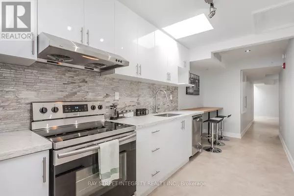 77 HOMEWOOD AVENUE, Toronto (cabbagetown-south St. James Town), ON M4Y2K1
