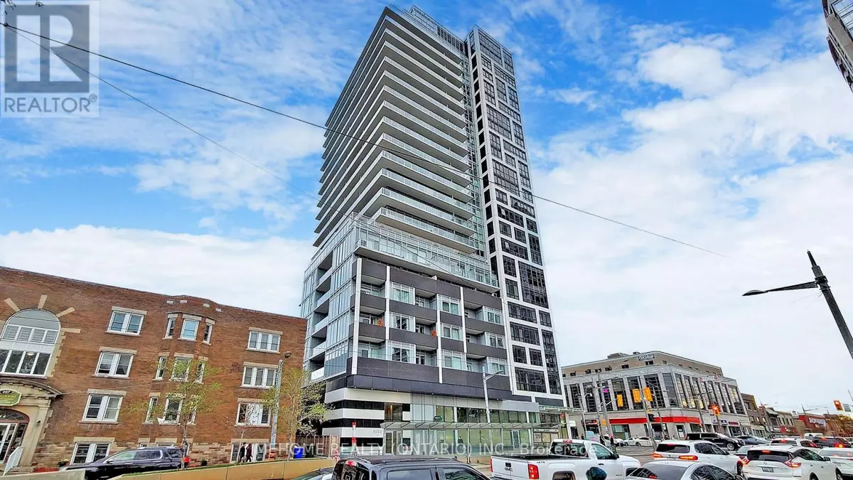 Toronto (casa Loma), ON M5P0A2,501 St. Clair AVE West #204