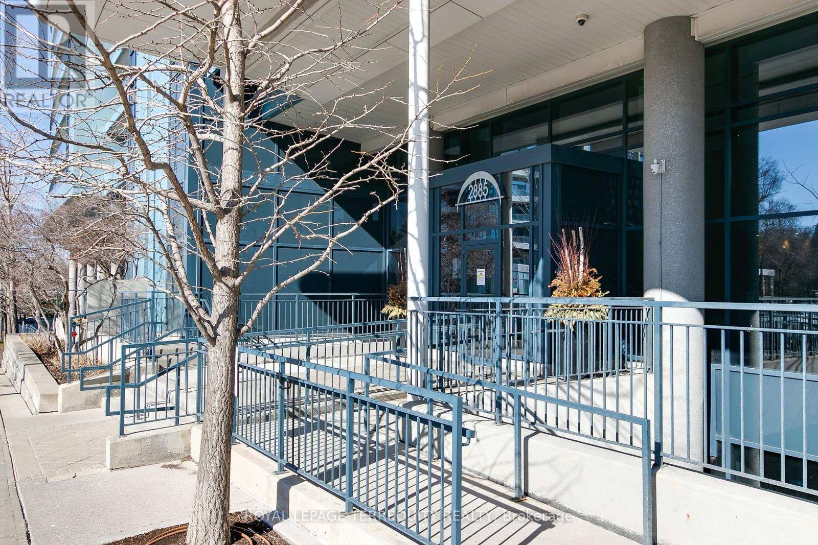 Toronto (bayview Village), ON M2K0A3,2885 Bayview AVE #1108