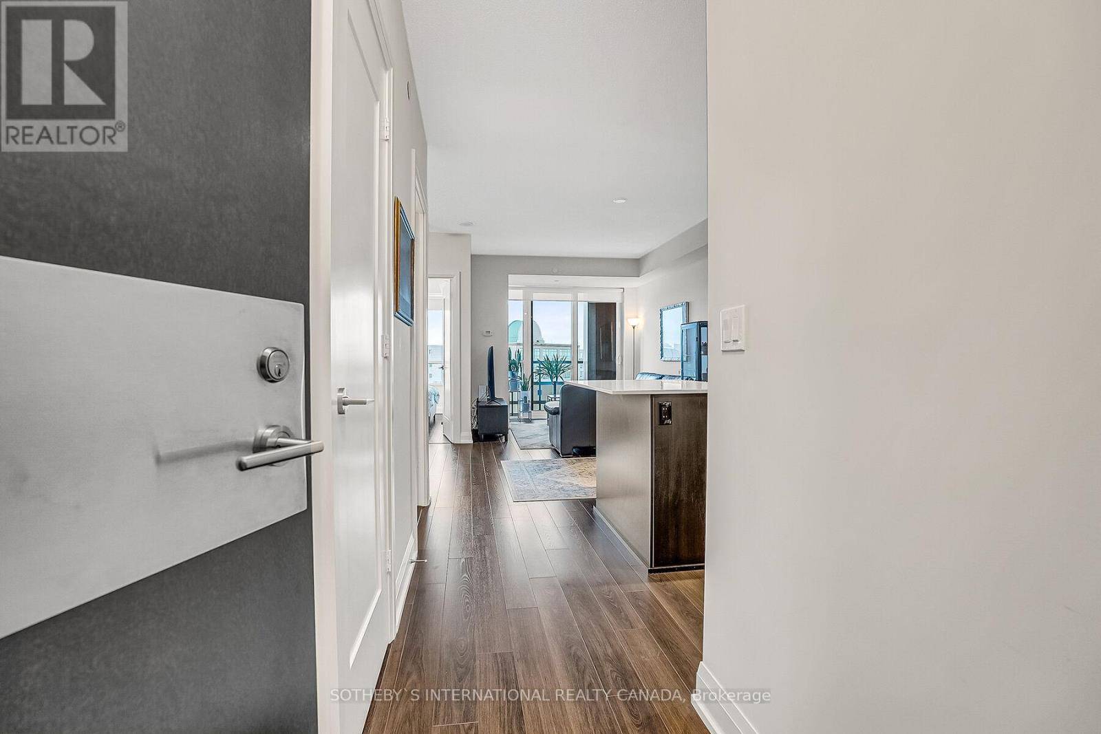 Toronto (parkwoods-donalda), ON M3A0A4,18 Graydon Hall DR #1404
