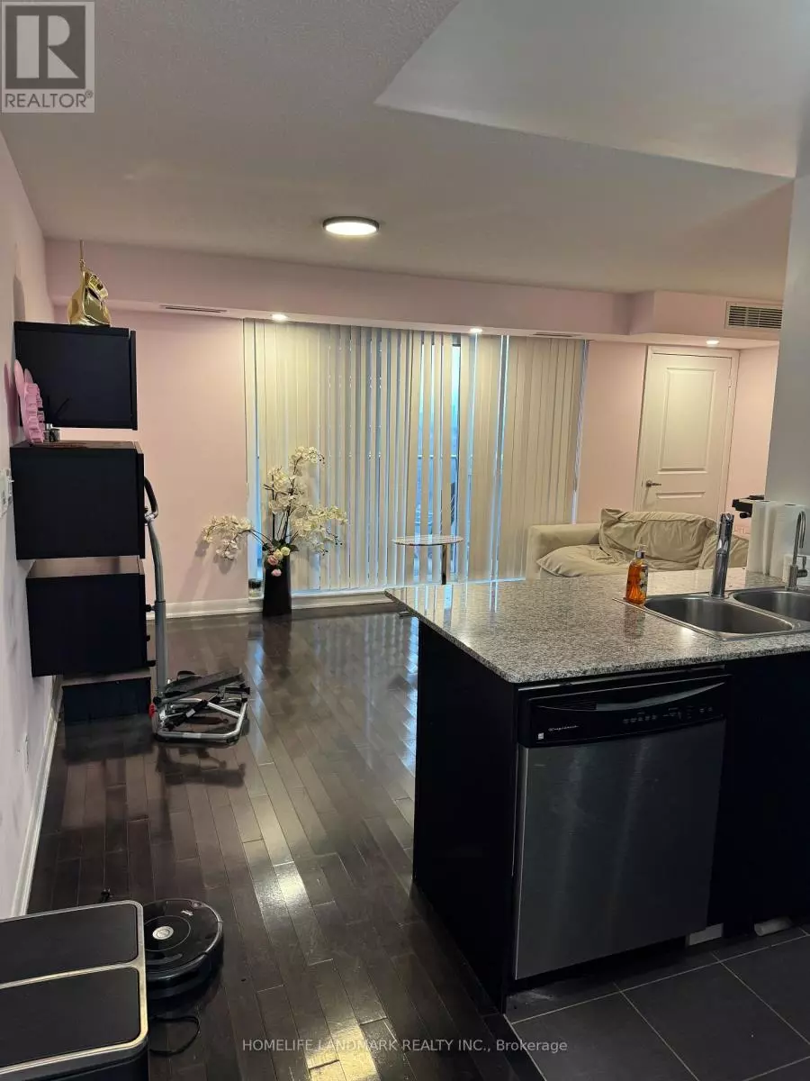 Toronto (newtonbrook East), ON M2M0A8,5791 Yonge ST #2107