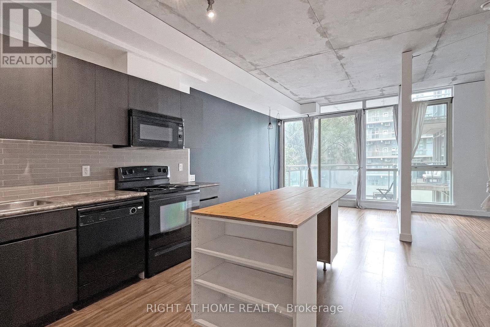 Toronto (waterfront Communities), ON M5V3X1,38 Niagara ST #312