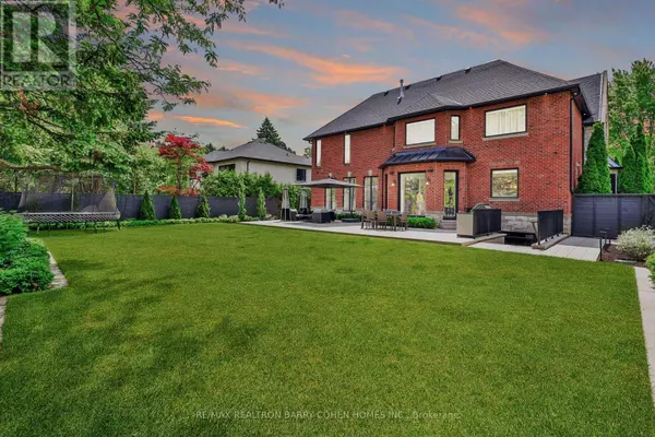 Toronto (bridle Path-sunnybrook-york Mills), ON M2L1H3,148 HIGHLAND CRESCENT