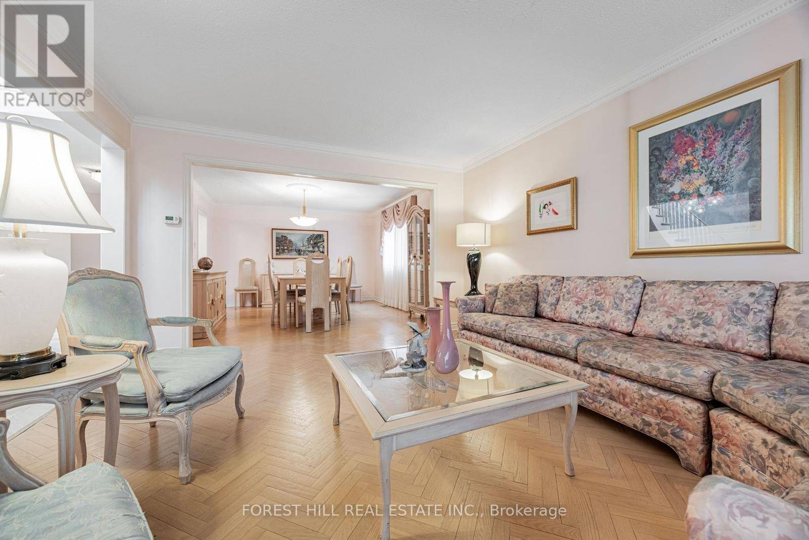 Toronto (westminster-branson), ON M2R3C2,148 FISHERVILLE ROAD