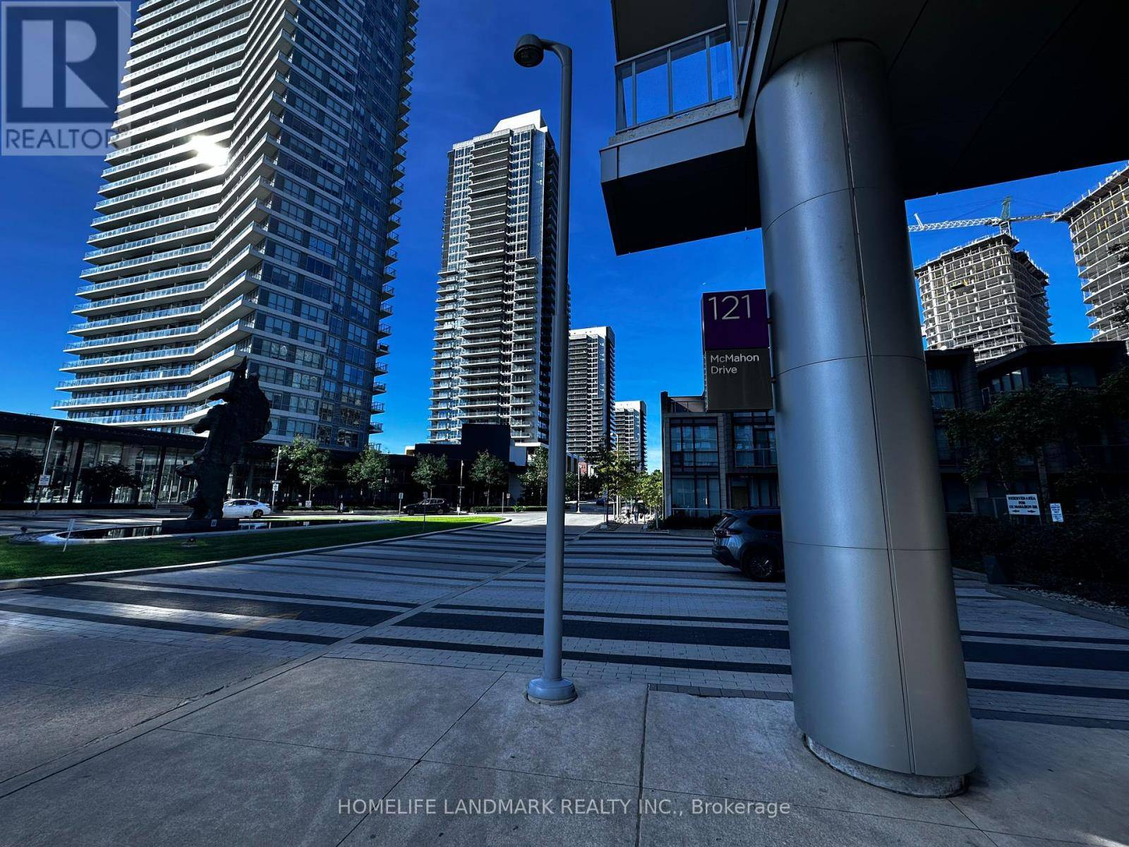 Toronto (bayview Village), ON M2K0C2,121 Mcmahon DR #2306