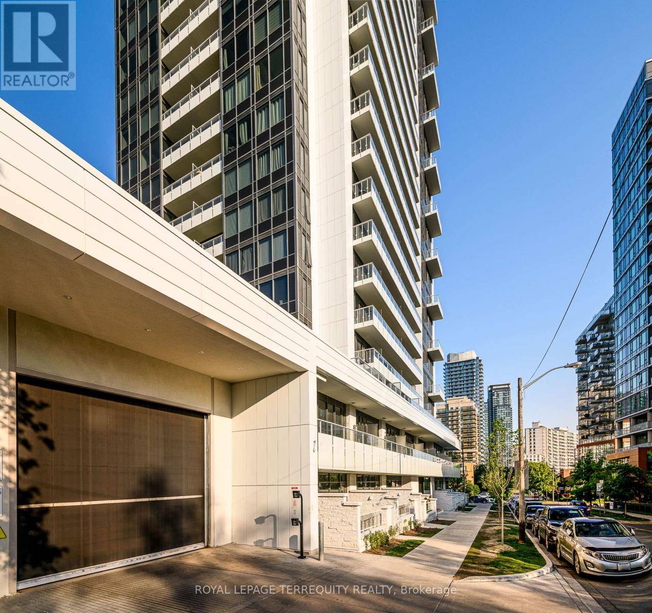 Toronto (willowdale West), ON M2N0L2,75 Canterbury PL #1702