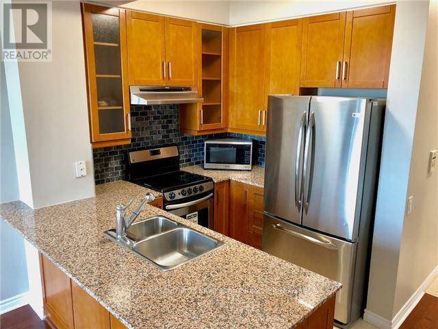 Toronto (willowdale East), ON M2N7K3,60 Byng AVE #506