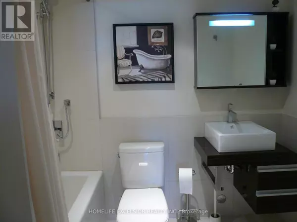 Toronto (bayview Village), ON M2K1B7,676 East Sheppard AVE East #315