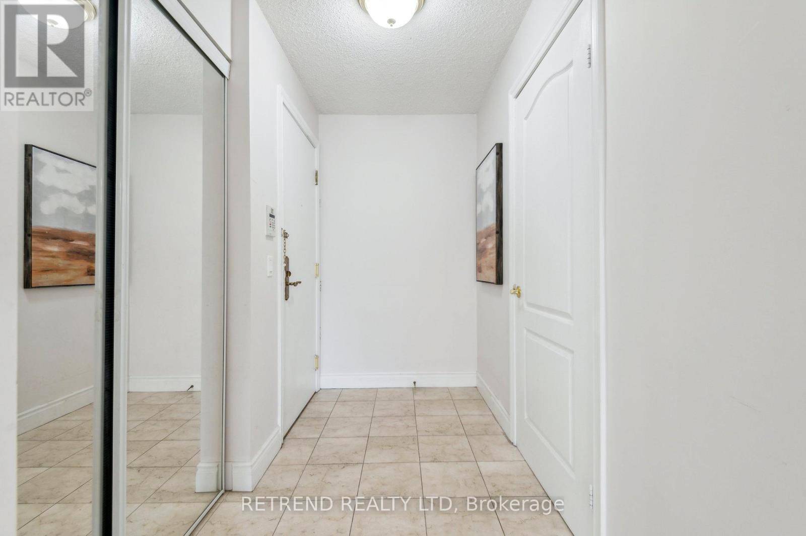 Toronto (willowdale East), ON M2N7B2,880 Grandview WAY #602