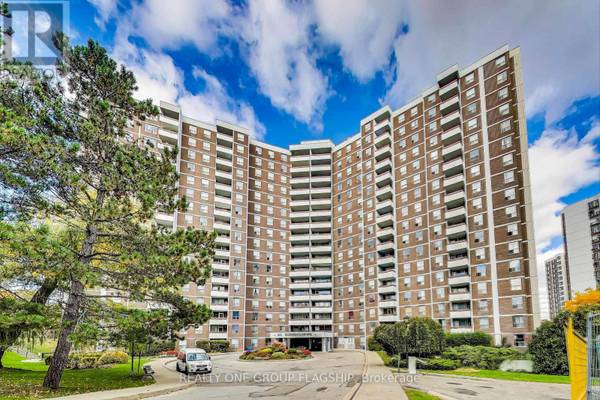 Toronto (flemingdon Park), ON M3C3A3,10 Edgecliff Golfway #1009