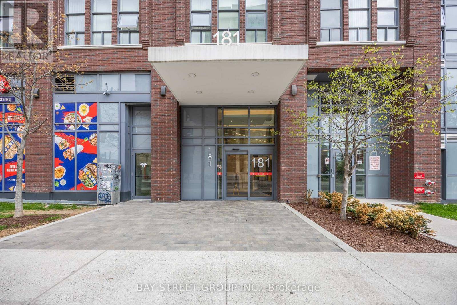 Toronto (kensington-chinatown), ON M5T2B6,181 Huron ST #1602