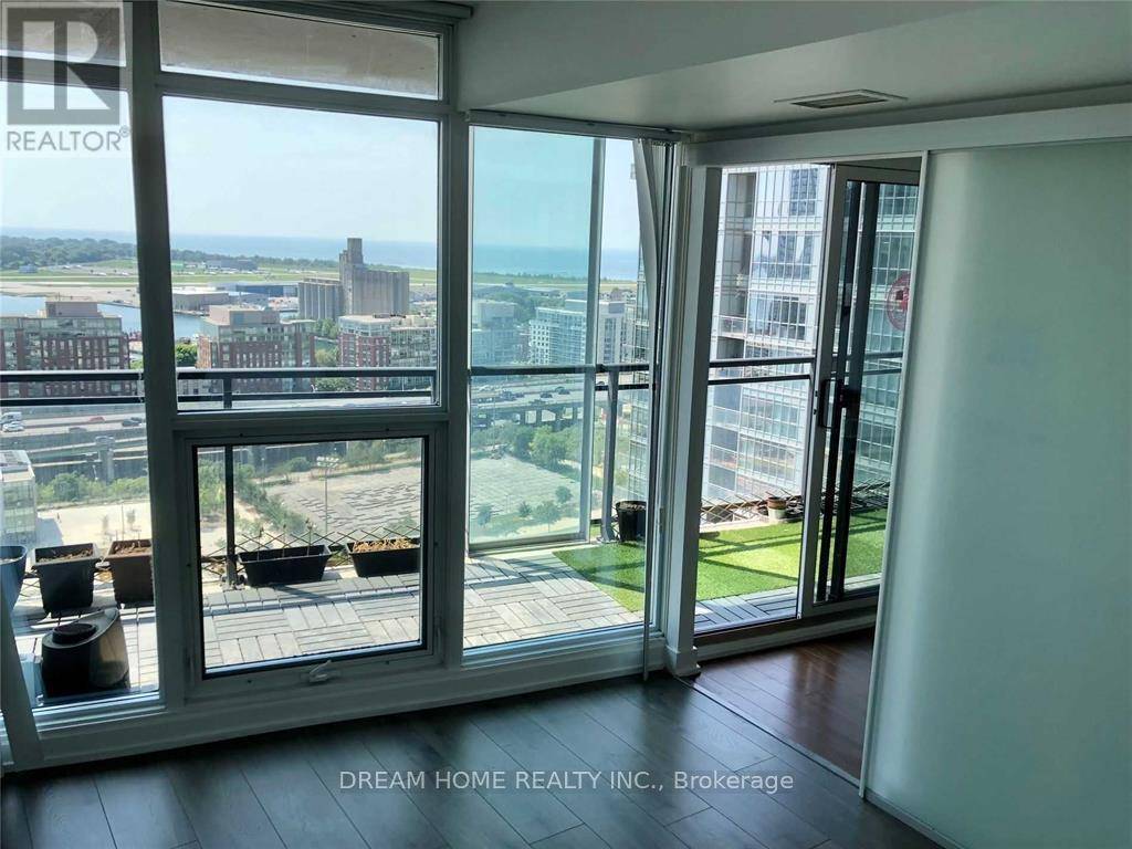 Toronto (waterfront Communities), ON M5V3Z7,25 Capreol CT #2310